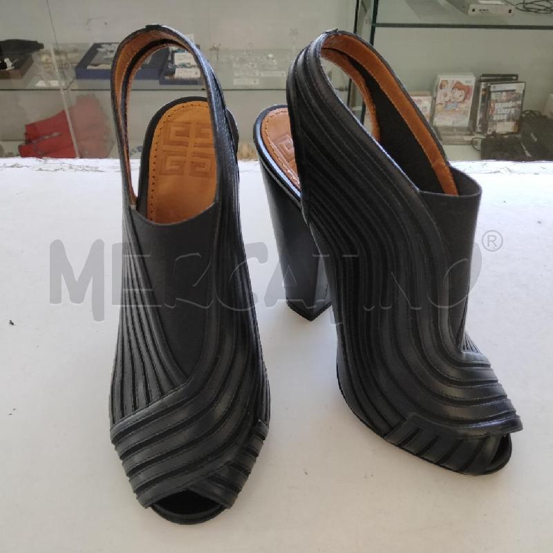 SANDALI DONNA NERI GIVENCHY | Mercatino dell'Usato Viareggio 1