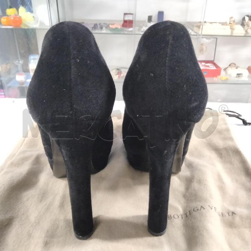 SCARPE DONNA SCAMOSCIATE NERE BOTTEGA VENETA | Mercatino dell'Usato Viareggio 3