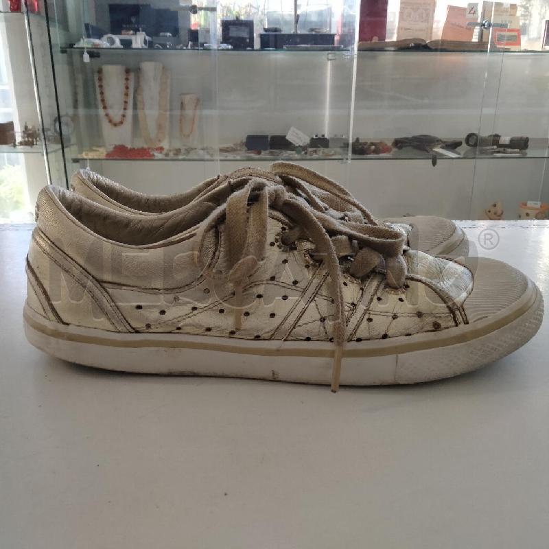 SNEAKERS DONNA DORATE DOLCE&GABBANA | Mercatino dell'Usato Viareggio 2
