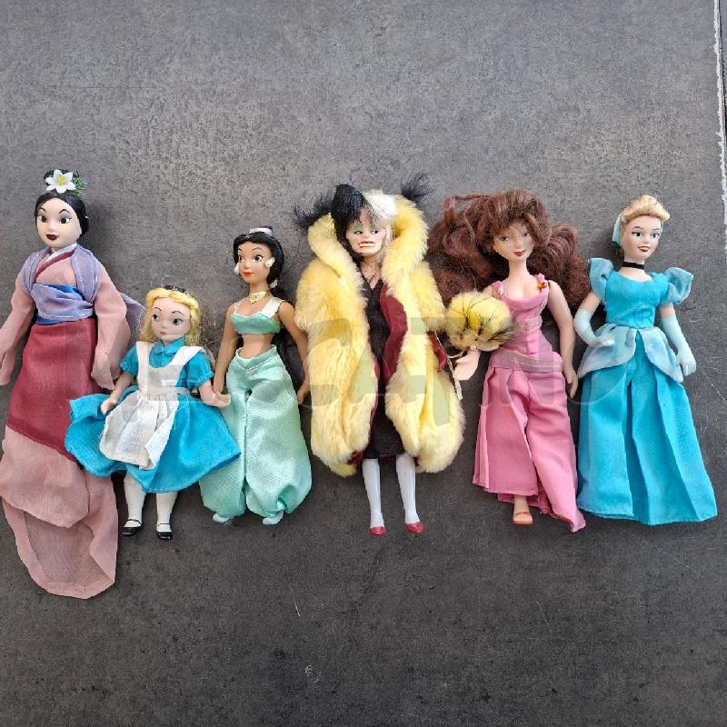 12 BAMBOLINE DISNEY IN PORCELLANA  | Mercatino dell'Usato Arcore 2