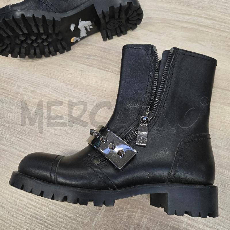 ANFIBI DONNA ALEXANDER MCQUEEN BLACK& SILVER TG 35 | Mercatino dell'Usato Arcore 2