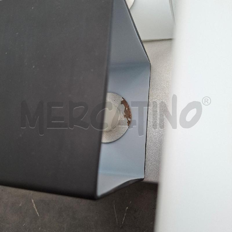 APPLIQUE PANZERI DOMINO VETRO BIANCO NERO CON DIFETTO CROMATURA | Mercatino dell'Usato Arcore 4