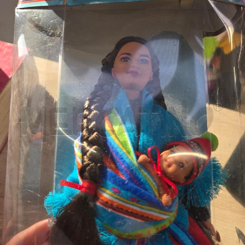 BAMBOLA BARBIE PERUVIANA CON SCATOLA | Mercatino dell'Usato Arcore 2