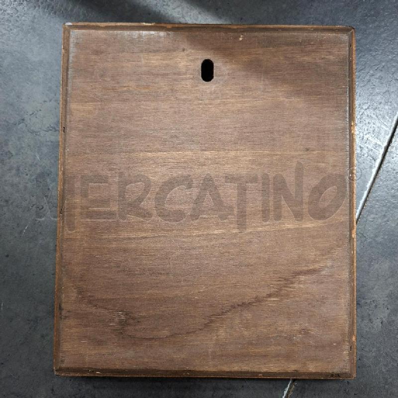 BASSORILIEVO IN METALLO 25X30 CM CIRCA | Mercatino dell'Usato Arcore 2