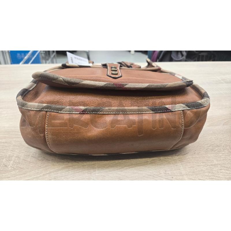 BORSA DONNA BURBERRY PELLE DA LAVORO | Mercatino dell'Usato Arcore 3