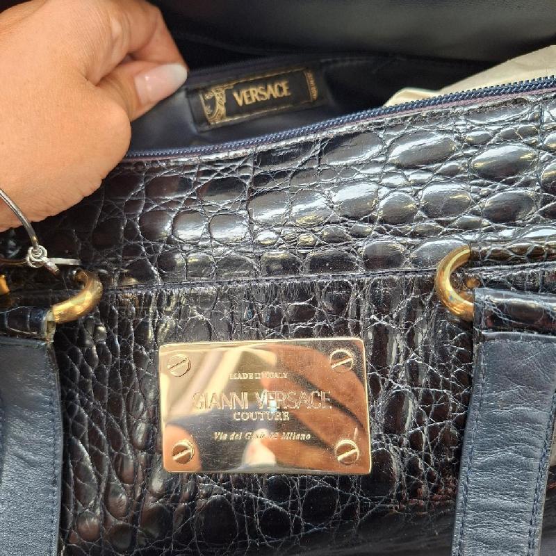 BORSA DONNA GIANNI VERSACE COUTURE COCCO BLU NAVY LUCIDA | Mercatino dell'Usato Arcore 3