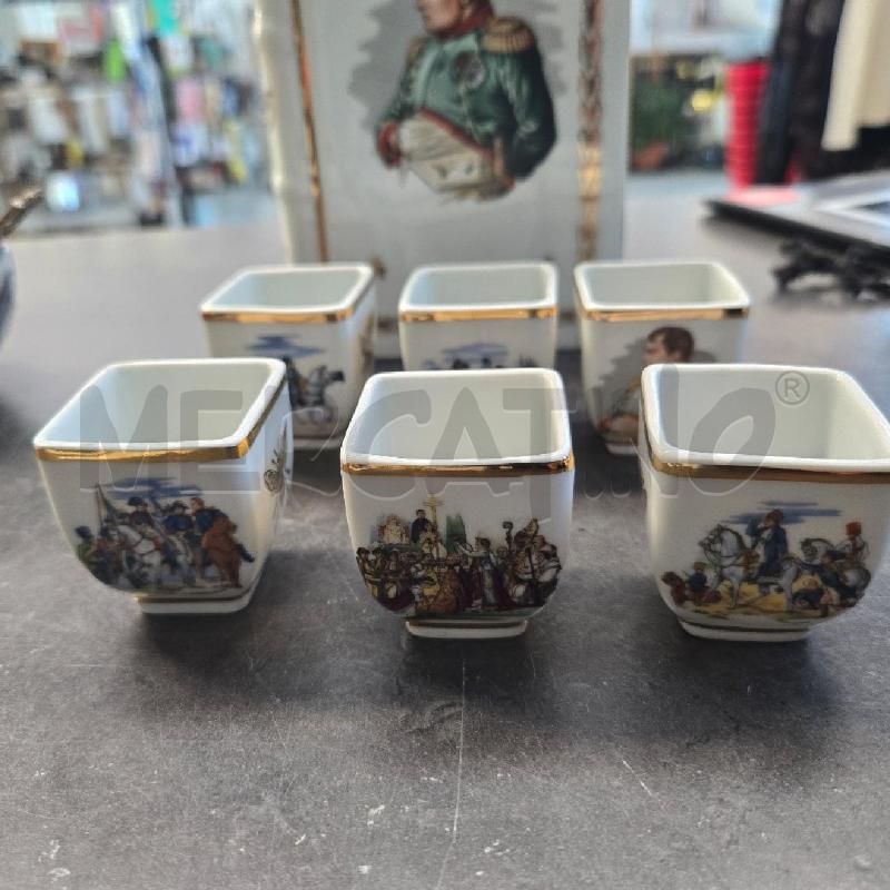 BOTTIGLIA NAPOLEONE + 6 BICCHIERINI LIMOGES PORCELAINE | Mercatino dell'Usato Arcore 2
