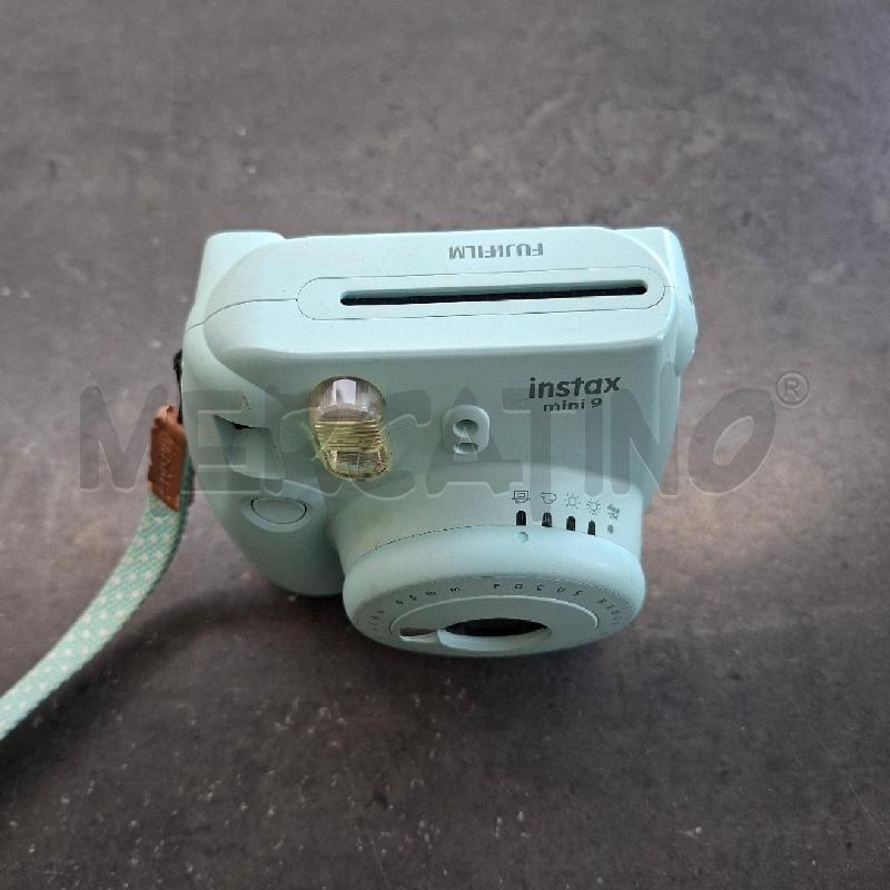 FOTOCAMERA INSTAX MINI 9 AZZURRA | Mercatino dell'Usato Arcore 4