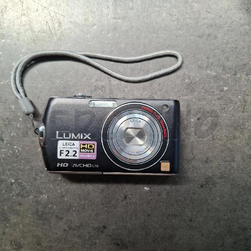 FOTOCAMERA PANASONIC LUMIX DMC-FX70 | Mercatino dell'Usato Arcore 1