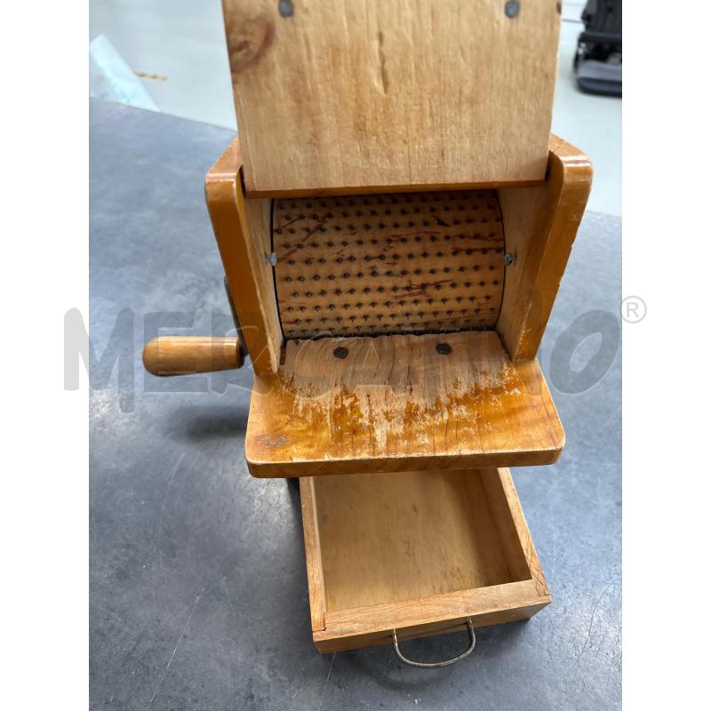 GRATTUGIA LEGNO CANTONI  | Mercatino dell'Usato Arcore 4