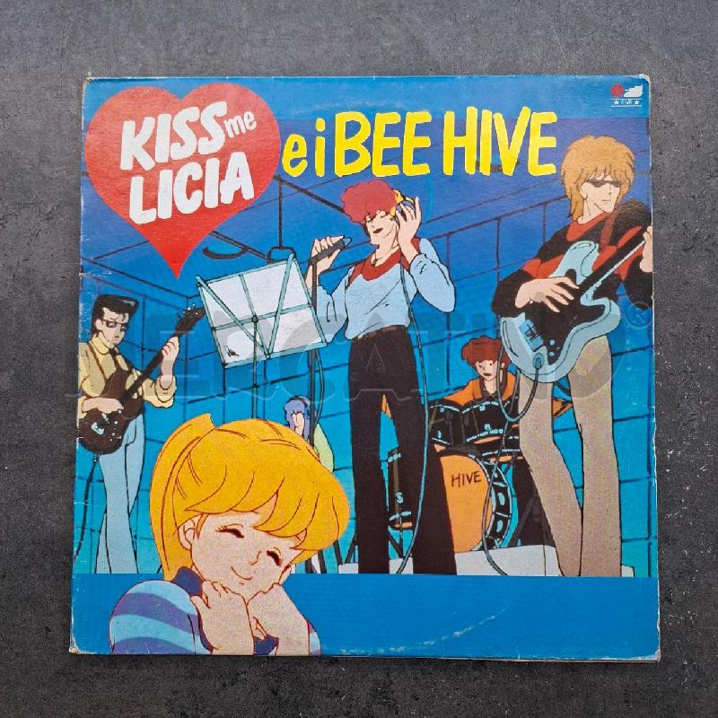 KISS ME LICIA E I BEE HIVE | Mercatino dell'Usato Arcore 1