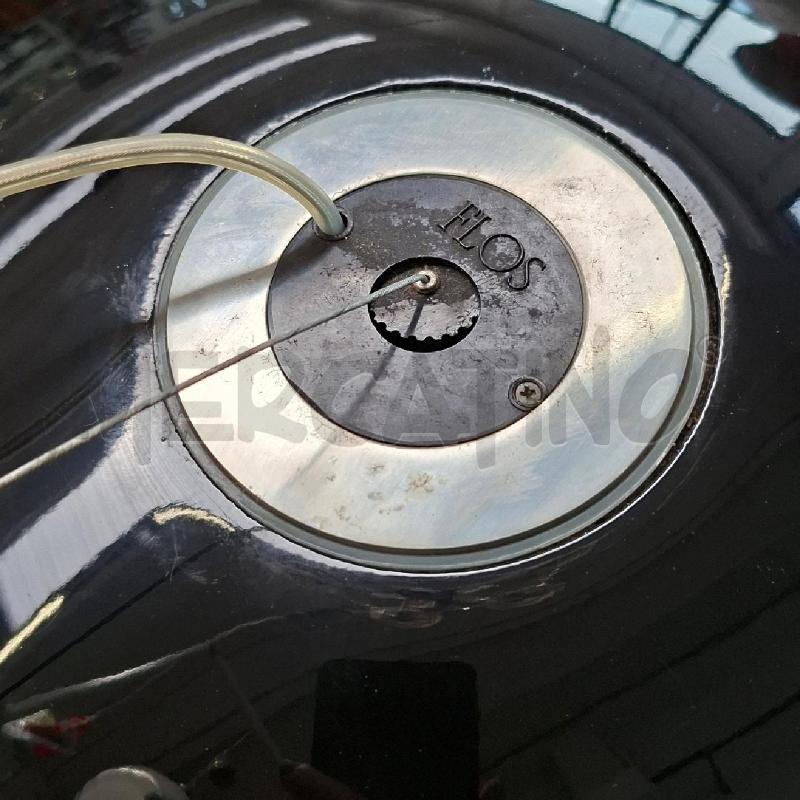 LAMPADA FLOS NERA INTERNO BIANCO  | Mercatino dell'Usato Arcore 3