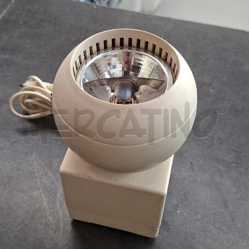 LAMPADA OSRAM 43601 BASE CUBO A BULBO BEIGE CHIARO  | Mercatino dell'Usato Arcore 1