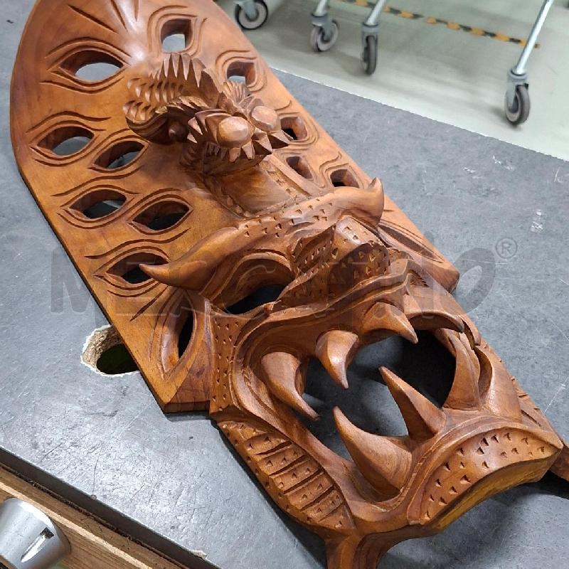 MASCHERA GRANDE LEGNO TESTA  DRAGO | Mercatino dell'Usato Arcore 3