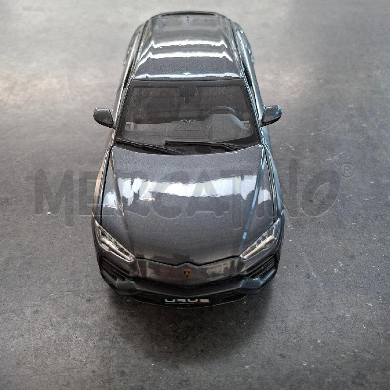 MODELLINO LAMBORGHINI URUS BURAGO 1/20 | Mercatino dell'Usato Arcore 4