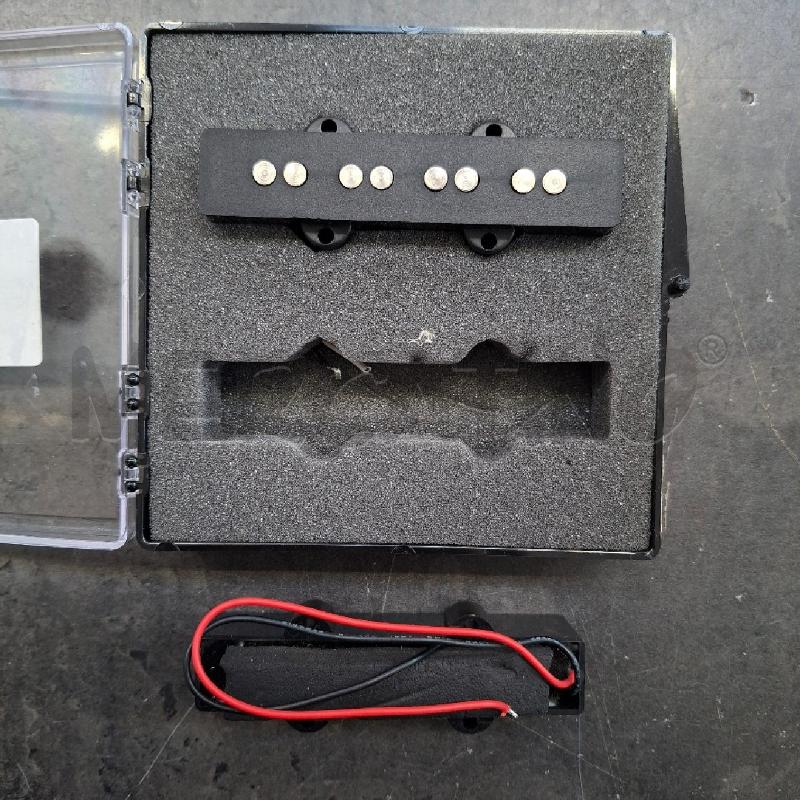 PICK UP PER BASSO JAZZ FENDER  | Mercatino dell'Usato Arcore 4