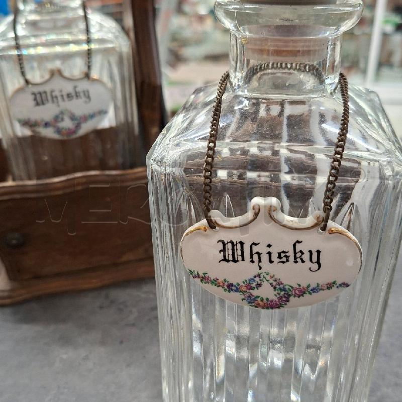 PORTA BOTTIGLIA LEGNO + 2 BOTTIGLIE WHISKY  | Mercatino dell'Usato Arcore 3