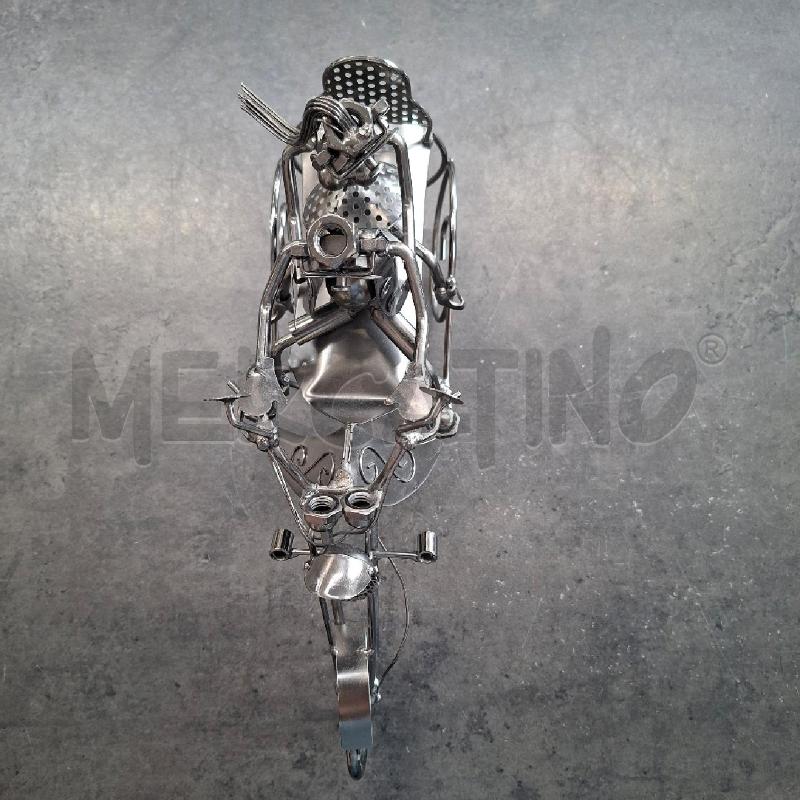PORTA BOTTIGLIA MOTO CON SPOSI | Mercatino dell'Usato Arcore 4