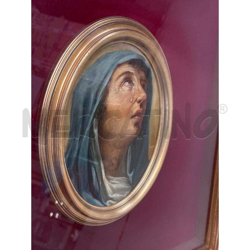 QUADRO MADONNA PASSEPARTOUT ROSSO OVALE CORNICE COLOR ORO 54X47 CM CIRCA  | Mercatino dell'Usato Arcore 2