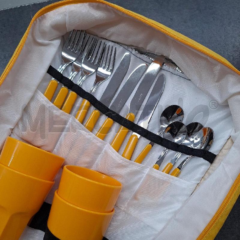 SACCA PICNIC ESTATHE COMPLETO GIALLO | Mercatino dell'Usato Arcore 3