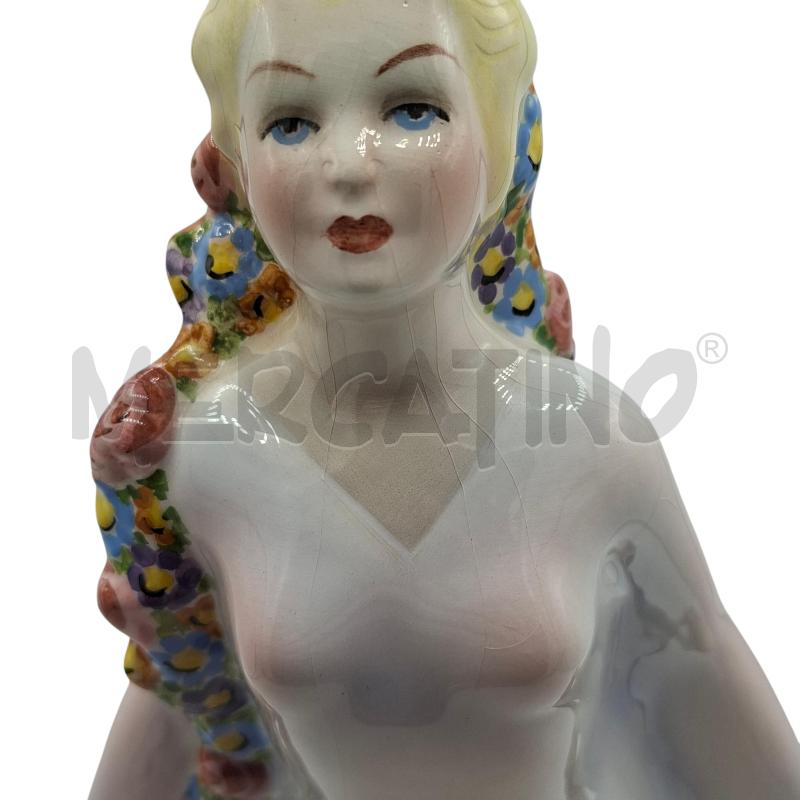 STATUETTA RONZAN TORINO DONNA CON FIORI  | Mercatino dell'Usato Arcore 3