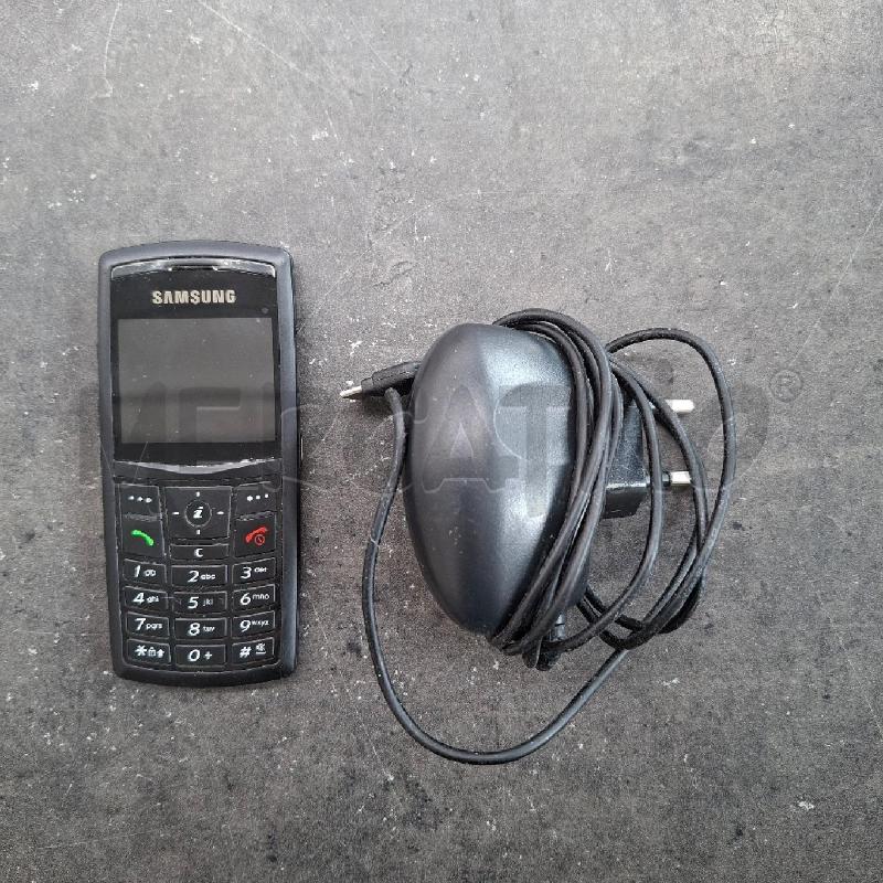 TELEFONO SAMSUNG SGH-X820 NERO | Mercatino dell'Usato Arcore 4