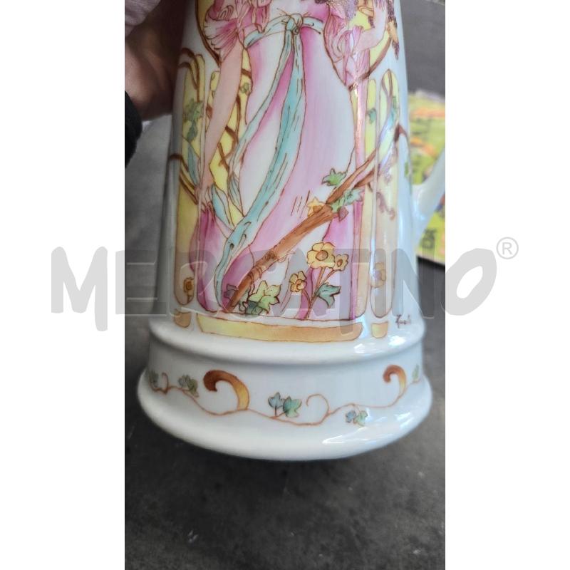 VASO BIANCO DIPINTO A MANO DONNA CON VITE | Mercatino dell'Usato Arcore 2