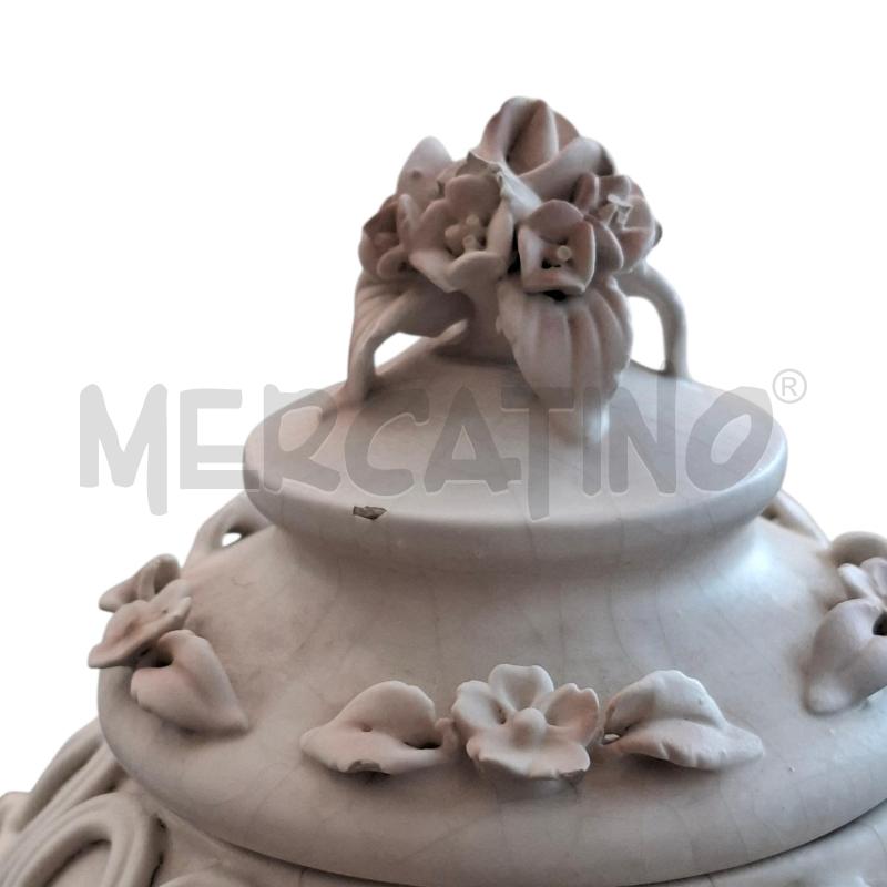 VASO POTICHE CAPODIMONTE CON ROSELLINE | Mercatino dell'Usato Arcore 2