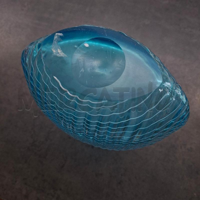 VASO VETRO AZZURRO SPIRALE BIANCA | Mercatino dell'Usato Arcore 4