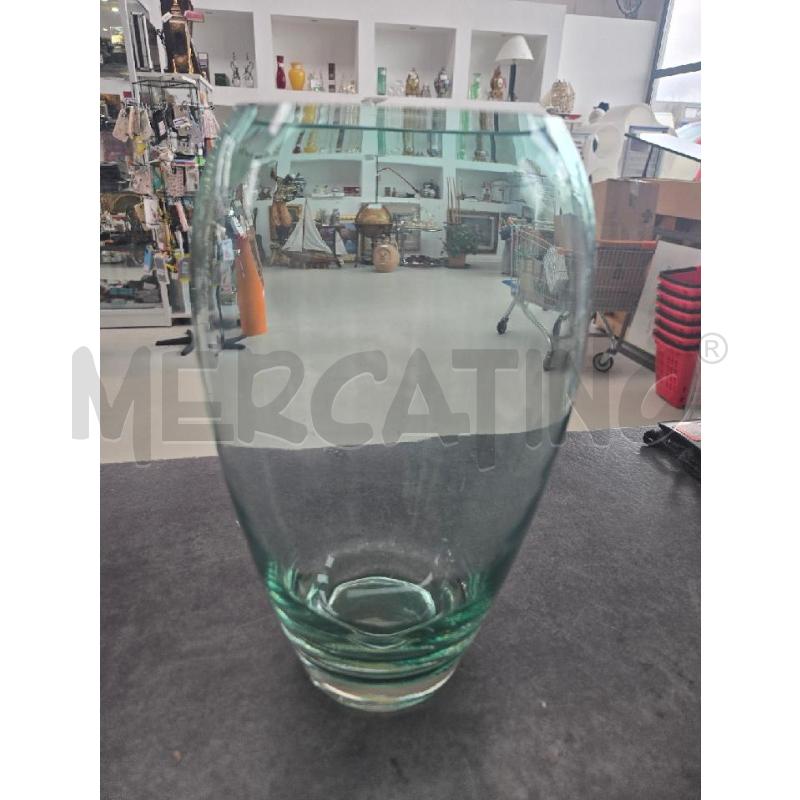 VASO VETRO VERDE H 25 CM CIRCA | Mercatino dell'Usato Arcore 1