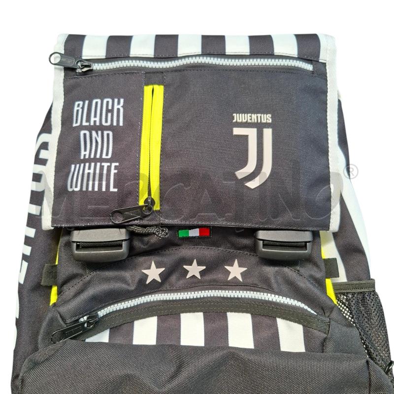 ZAINO JUVENTUS BLACK AND WHITE | Mercatino dell'Usato Arcore 1