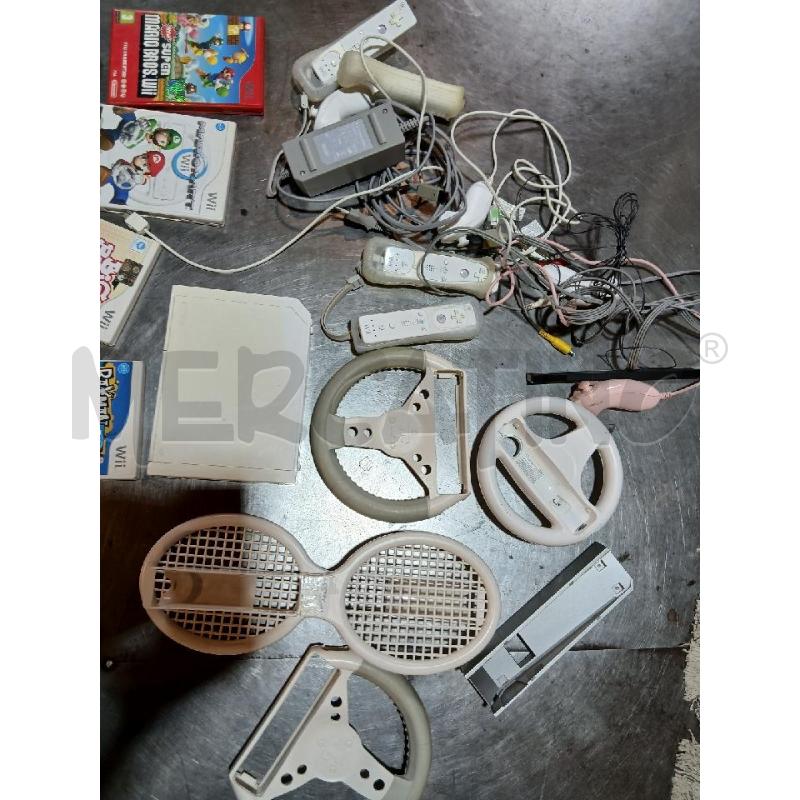 CONSOLLE WII PIU ACCESSORI CON 6 GIOCHI | Mercatino dell'Usato Busnago 2