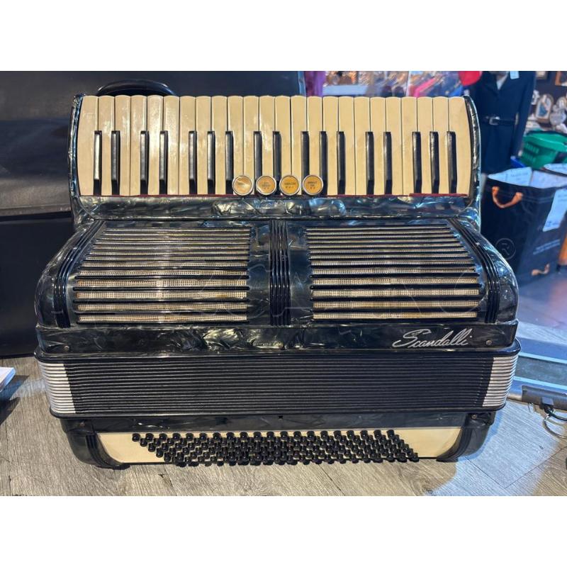 FISARMONICA SCANDALLI  MADREPERLA SCURA 32/21 | Mercatino dell'Usato Busnago 1