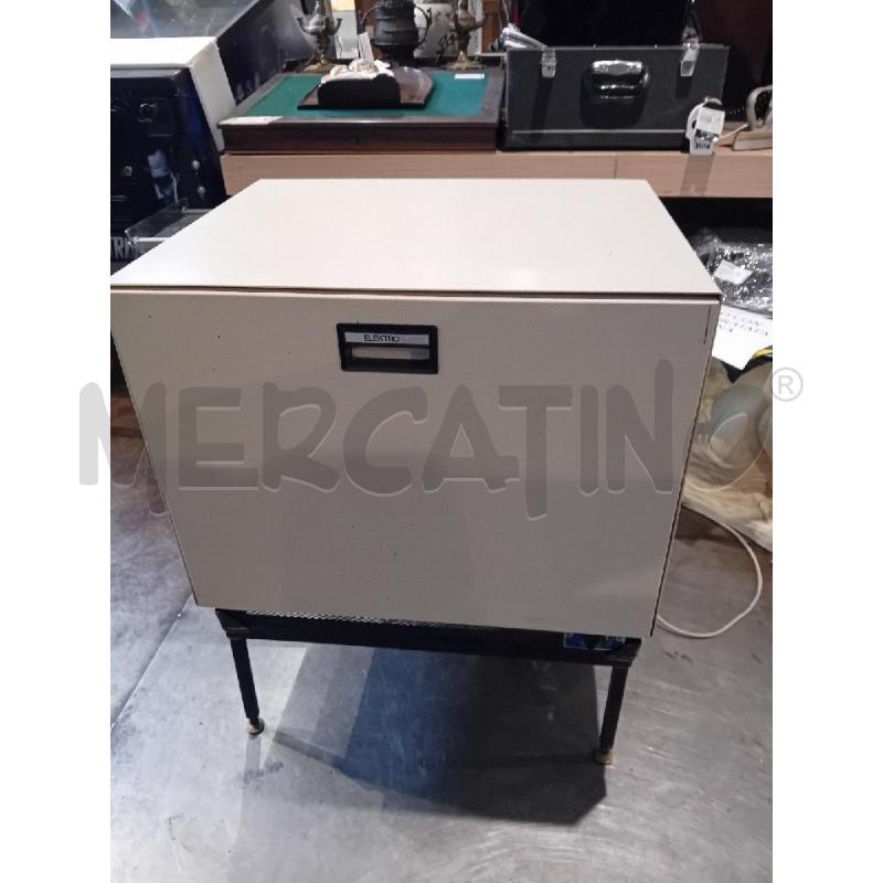 FRIGORIFERO ANNI 50 ELEKTRO SWUISSE CON BASE | Mercatino dell'Usato Busnago 1