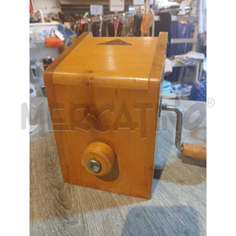 GRATTUGIA ANTICA IN LEGNO LARIANA | Mercatino dell'Usato Busnago 3