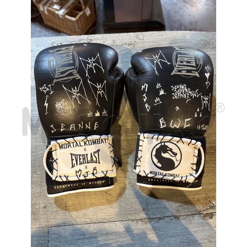 GUANTI BOX EVERLAST X MORTAL KOMBAT NERI | Mercatino dell'Usato Busnago 1