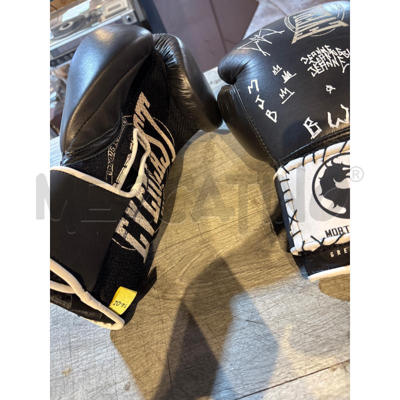 GUANTI BOX EVERLAST X MORTAL KOMBAT NERI | Mercatino dell'Usato Busnago 2