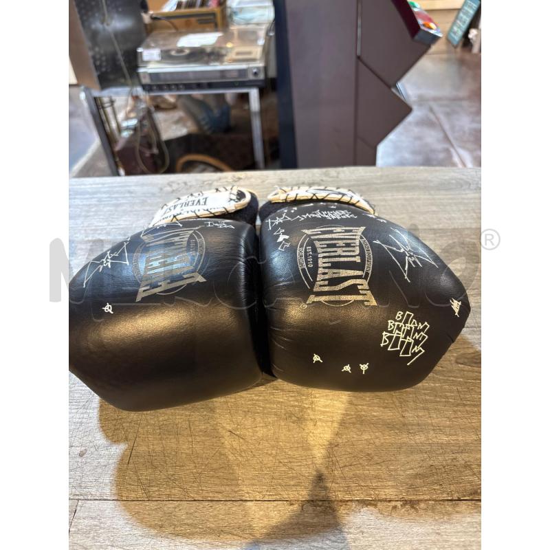GUANTI BOX EVERLAST X MORTAL KOMBAT NERI | Mercatino dell'Usato Busnago 3