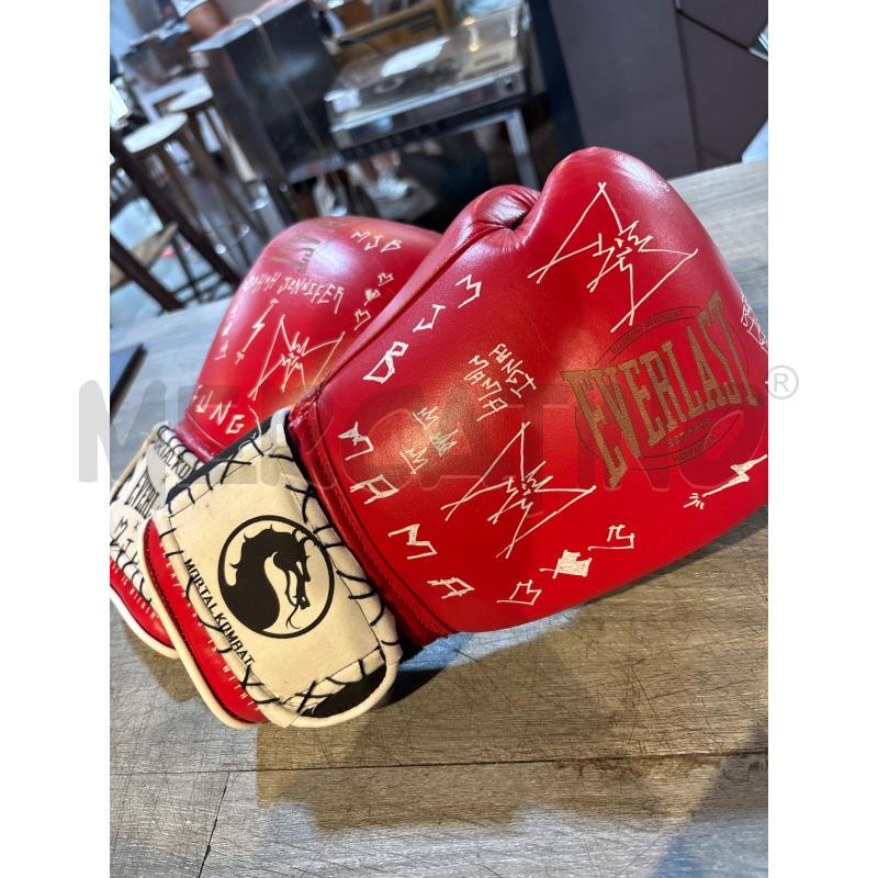 GUANTI BOX EVERLAST X MORTAL KOMBAT ROSSI | Mercatino dell'Usato Busnago 3