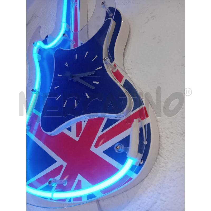 LAMPADA CON OROLOGIO FORMA CHITARRA UNION JACK LUNGHEZZA 74 (CON PRESA INGLESE, NECESSITA ADATTATORK | Mercatino dell'Usato Busnago 3