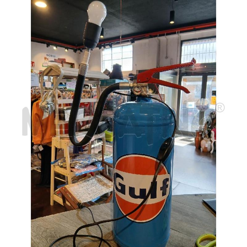 LAMPADA FATTO CON ESTINTORE GULF | Mercatino dell'Usato Busnago 3