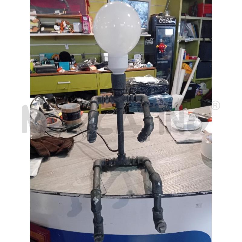 LAMPADA INDUSTRIALE FATTA CON TUBI ACQUA | Mercatino dell'Usato Busnago 4
