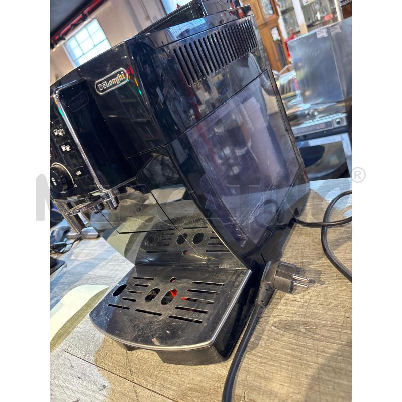 MACCHINA CAFFE' DELONGHI ECAM | Mercatino dell'Usato Busnago 2