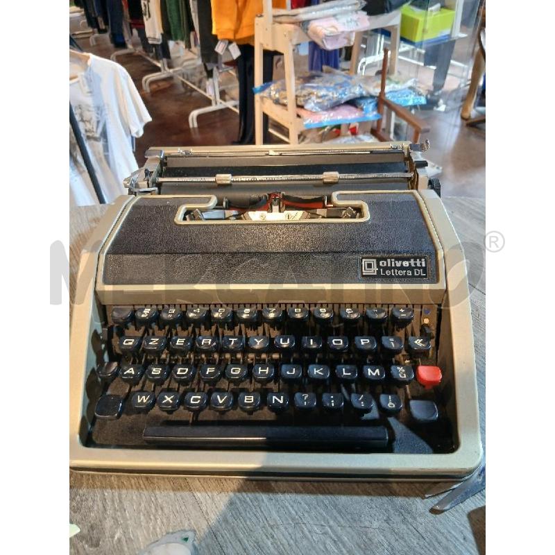 MACCHINA DA SCRIVERE OLIVETTI LETTERA DL (1965) | Mercatino dell'Usato Busnago 1