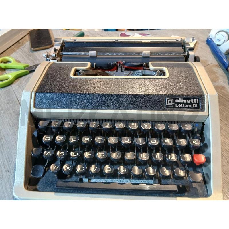 MACCHINA DA SCRIVERE OLIVETTI LETTERA DL (1965) | Mercatino dell'Usato Busnago 4