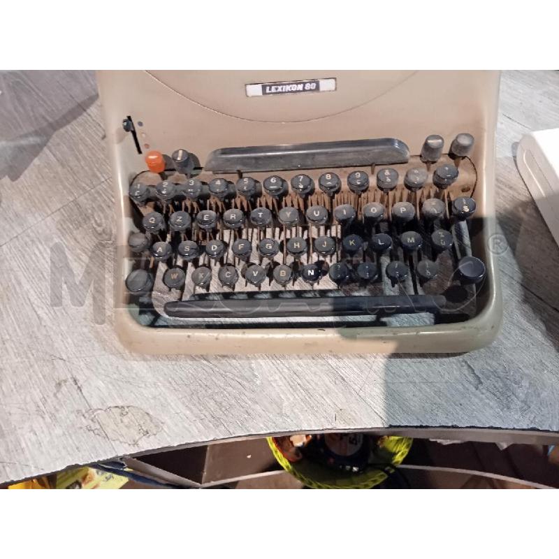 MACCHINA DA SCRIVERE OLIVETTI LEXICON 80 | Mercatino dell'Usato Busnago 3