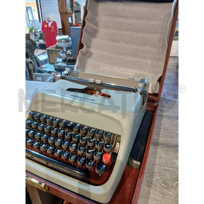 MACCHINA DA SCRIVERE OLIVETTI STUDIO 44 | Mercatino dell'Usato Busnago 3