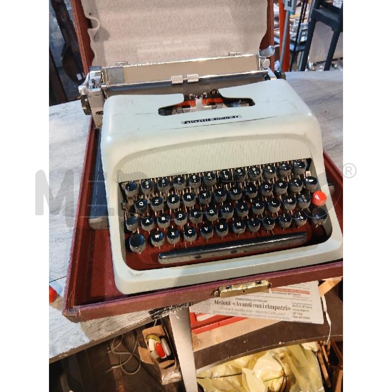 MACCHINA DA SCRIVERE OLIVETTI STUDIO 44 | Mercatino dell'Usato Busnago 5