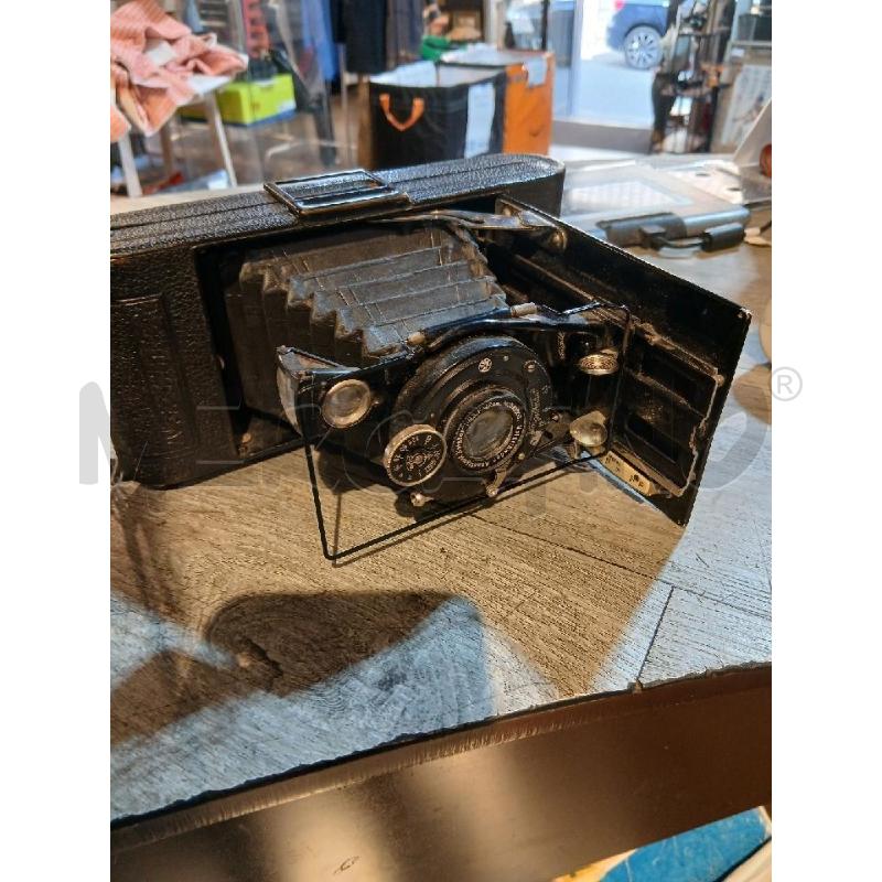 MACCHINA FOTOGRAFICA ANNI 30 VOIGTLANDER 1:6,3 | Mercatino dell'Usato Busnago 2