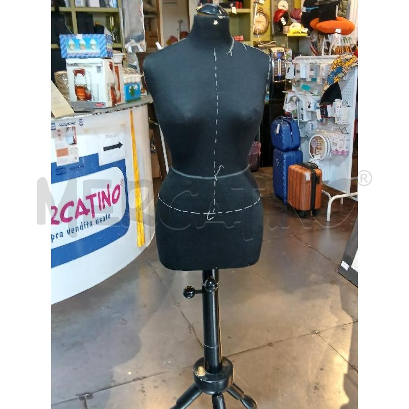 MANICHINO SARTORIALE BASE IN LEGNO | Mercatino dell'Usato Busnago 5